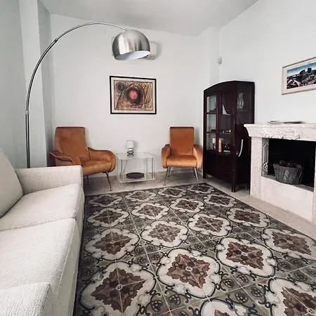 - Intendenza21 * Μπάρι